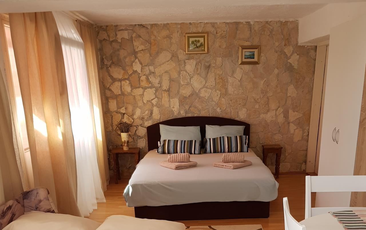 Apartments Barbara เซนญ์ ภายนอก รูปภาพ